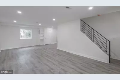 613 Market Street, Gloucester City, NJ 08030 - Photo 9