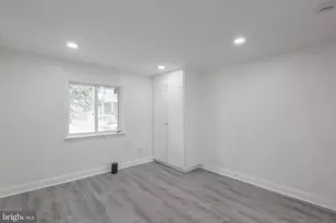 613 Market St, Gloucester City, NJ 08030 - Photo 17