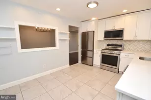 561 Covered Bridge Rd, Cherry Hill, NJ 08034 - Photo 7