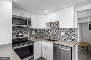 1123 Thackary Ct, Voorhees, NJ 08043 - Photo 13