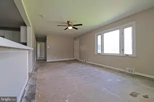 707 Beechwood Ave, Cherry Hill, NJ 08002 - Photo 9