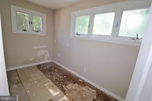 707 Beechwood Ave, Cherry Hill, NJ 08002 - Photo 21