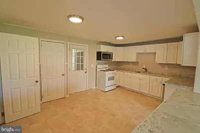 707 Beechwood Avenue, Cherry Hill, NJ 08002 - Photo 11