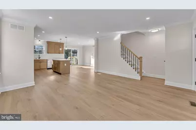 50 E Buttonwood Avenue, Pine Hill, NJ 08021 - Photo 5