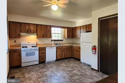 1205 B E Atlantic Avenue, Gloucester Township, NJ 08012 - Photo 9