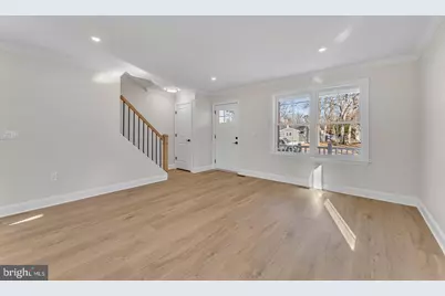 58 E Buttonwood Avenue, Pine Hill, NJ 08021 - Photo 3