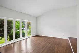 38 Knollwood Dr, Cherry Hill, NJ 08002 - Photo 5