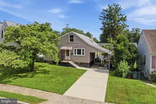 30 Glover Ave, Mount Ephraim, NJ 08059 - Photo 3