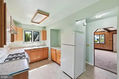 30 Glover Avenue, Mount Ephraim, NJ 08059 - Photo 9