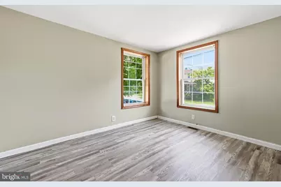 242 Trenton Avenue, Laurel Springs, NJ 08021 - Photo 17