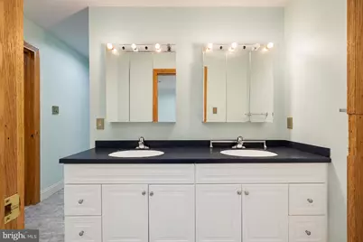 203 Blue Heron Court, Voorhees, NJ 08043 - Photo 13