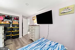 2427 S 12th St, Camden, NJ 08104 - Photo 9