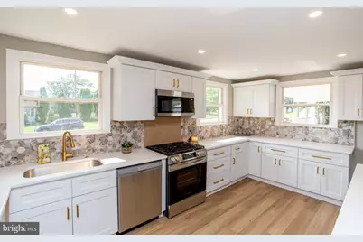 121 Patterson Avenue, Bellmawr, NJ 08031 - Photo 25