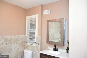 528-530 Vine St, Camden, NJ 08102 - Photo 7