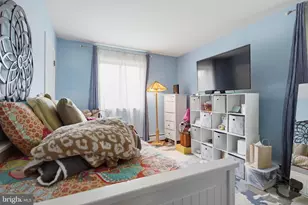 318 N Warwick Rd, Lawnside, NJ 08045 - Photo 17