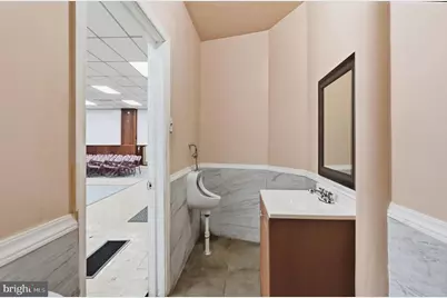 1142 S Broadway, Camden, NJ 08103 - Photo 25