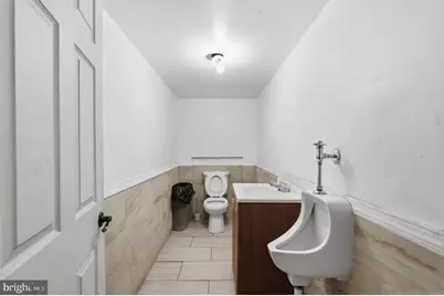 1142 S Broadway, Camden, NJ 08103 - Photo 39