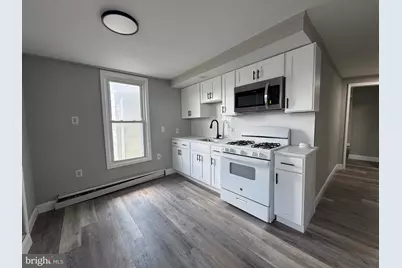 242 N Broadway #C, Gloucester City, NJ 08030 - Photo 1