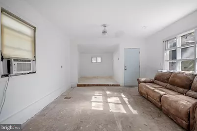 133 W Lake Avenue, Gloucester Township, NJ 08012 - Photo 29