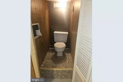 571 Clinton Street, Camden, NJ 08103 - Photo 9