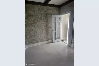 571 Clinton Street, Camden, NJ 08103 - Photo 11