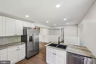 119 Ebbetts Dr, Waterford Township, NJ 08004 - Photo 21
