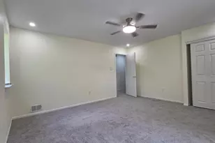 2 Goshawk Ct, Voorhees, NJ 08043 - Photo 31