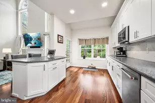 39 Versailles Blvd, Cherry Hill, NJ 08003 - Photo 17