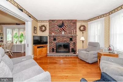 403 W Monroe Avenue, Magnolia, NJ 08049 - Photo 9