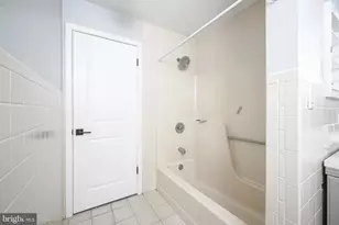 109 Avignon Way, Pennsauken, NJ 08109 - Photo 15