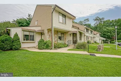 109 Avignon Way, Pennsauken, NJ 08109 - Photo 3