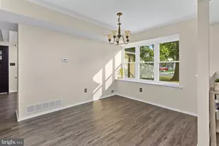 64 Windingbrook Dr, Waterford Township, NJ 08004 - Photo 9
