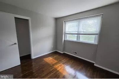 1946 Birchwood Park Dr N, Cherry Hill, NJ 08003 - Photo 5