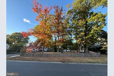 211 W Holly Avenue, Oaklyn, NJ 08107 - Photo 1