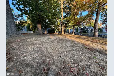 211 W Holly Avenue, Oaklyn, NJ 08107 - Photo 5