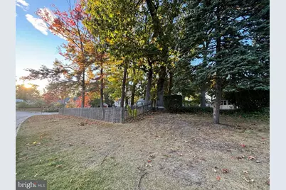 211 W Holly Avenue, Oaklyn, NJ 08107 - Photo 3