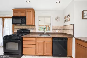 23 Summit Ave, Berlin, NJ 08009 - Photo 11