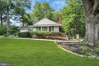 100 Mansfield Boulevard S, Cherry Hill, NJ 08034 - Photo 5