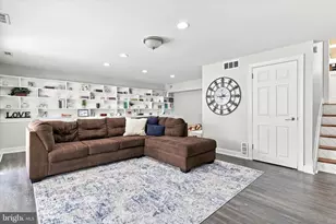 1530 N Bowling Green Dr, Cherry Hill, NJ 08003 - Photo 17