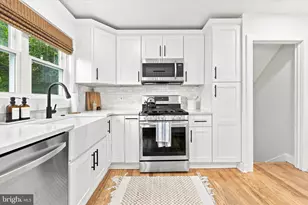 1530 N Bowling Green Dr, Cherry Hill, NJ 08003 - Photo 9