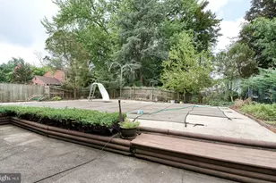 1939 Birchwood Park Dr N, Cherry Hill, NJ 08003 - Photo 35