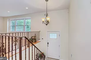 1939 Birchwood Park Dr N, Cherry Hill, NJ 08003 - Photo 3