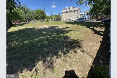 818 N 27th Street, Camden, NJ 08105 - Photo 1