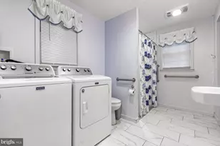 90 Peters Ln, Gloucester Township, NJ 08012 - Photo 5