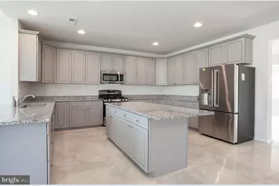 41 Champlain Street, Sicklerville, NJ 08081 - Photo 3