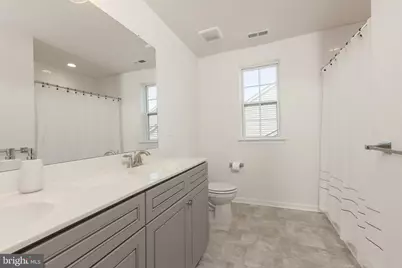41 Champlain Street, Sicklerville, NJ 08081 - Photo 5