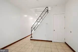 318 Cherry St, Camden, NJ 08103 - Photo 9
