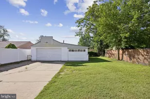 704 W Evesham Rd, Gloucester Township, NJ 08029 - Photo 21