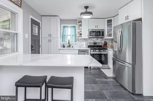 626 Lambert Ave, Mount Ephraim, NJ 08059 - Photo 5