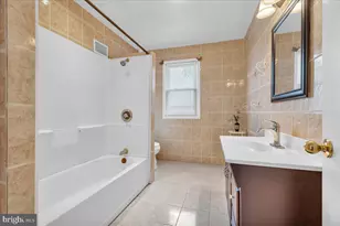 2726 Wayne Ave, Camden, NJ 08105 - Photo 13